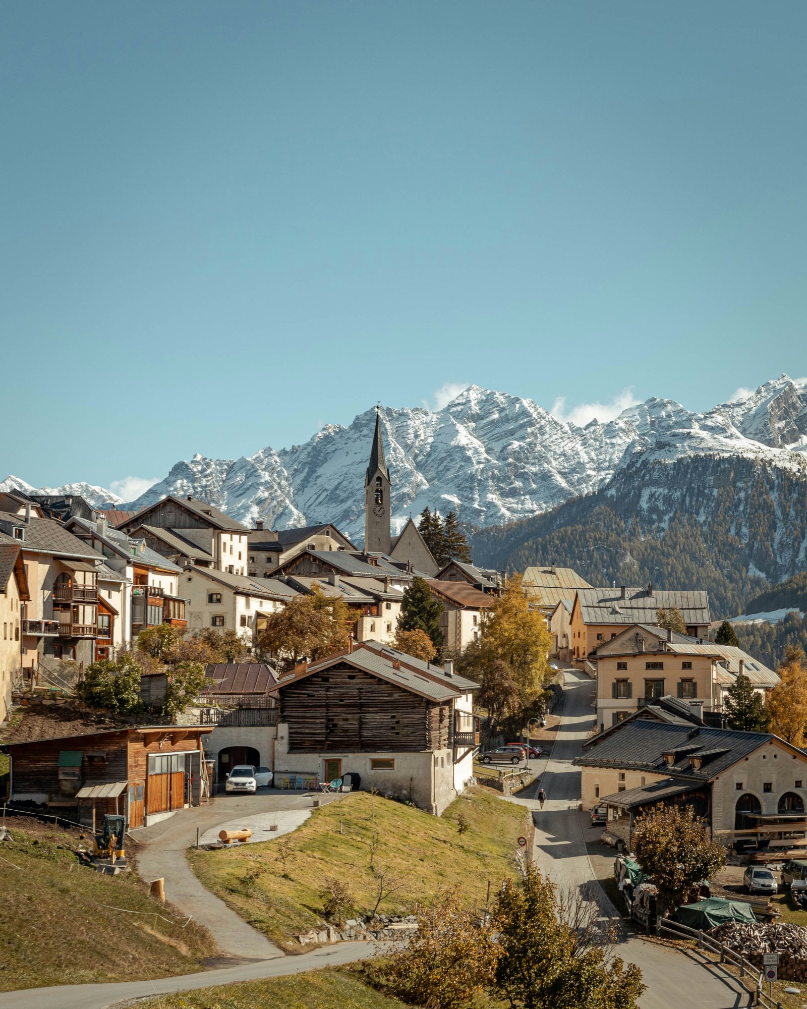 Grand Switzerland: Zurich, Lucerne, Interlaken & Montreux – 8 Days