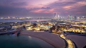 Qatar Family Escape: Doha City, Inland Sea Safari & Banana Island Day