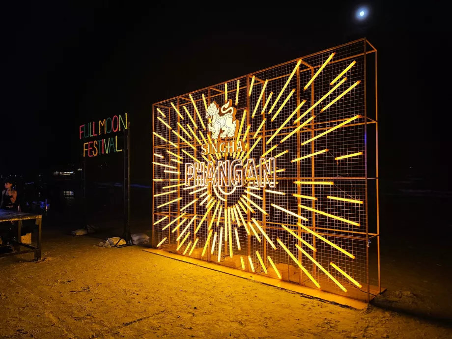 Full Moon Party Koh Phangan Experience